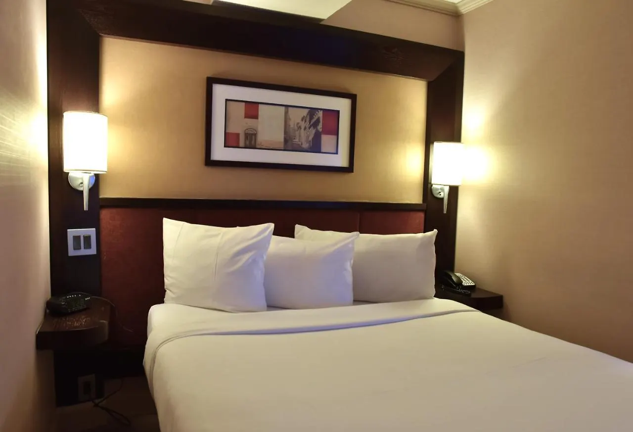 Hotel Le Concorde Quebec