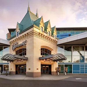 Fairmont Vancouver Airport In-terminal 5* Ричмонд