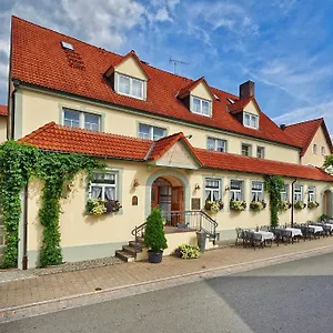 Hotel Brauereigasthof Zum Löwenbräu Adelsdorf