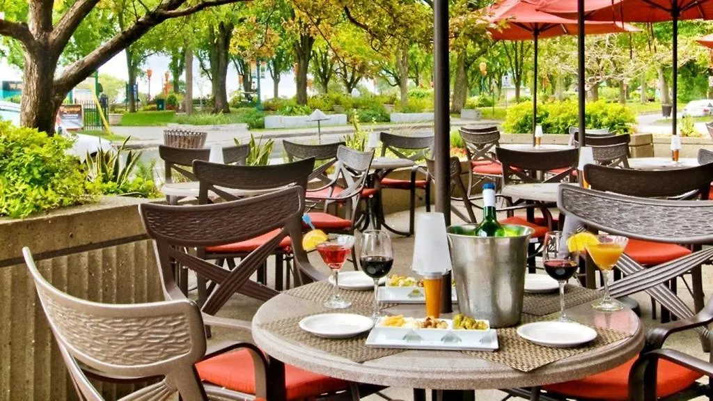 Hotel Le Concorde Quebec 3*,
